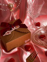 Cargar imagen en el visor de la galería, Caja sorpresa de San Valentín 🌹
